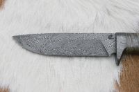 Nôž z damascénskej ocele